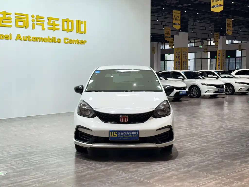 Honda Fit 2022 — фото 2