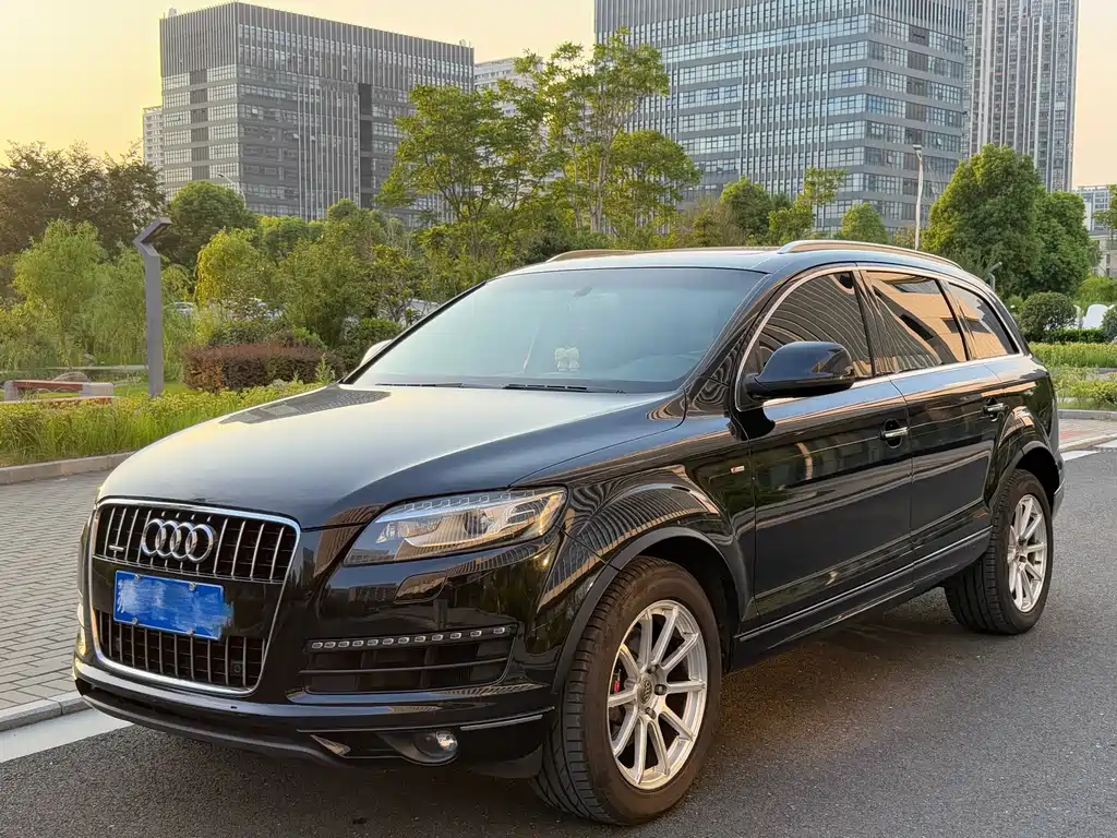 Audi Q7 2012
