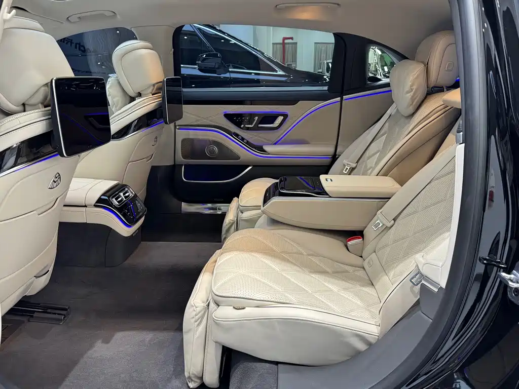Mercedes-Benz Maybach S-Class 2026 — фото 14