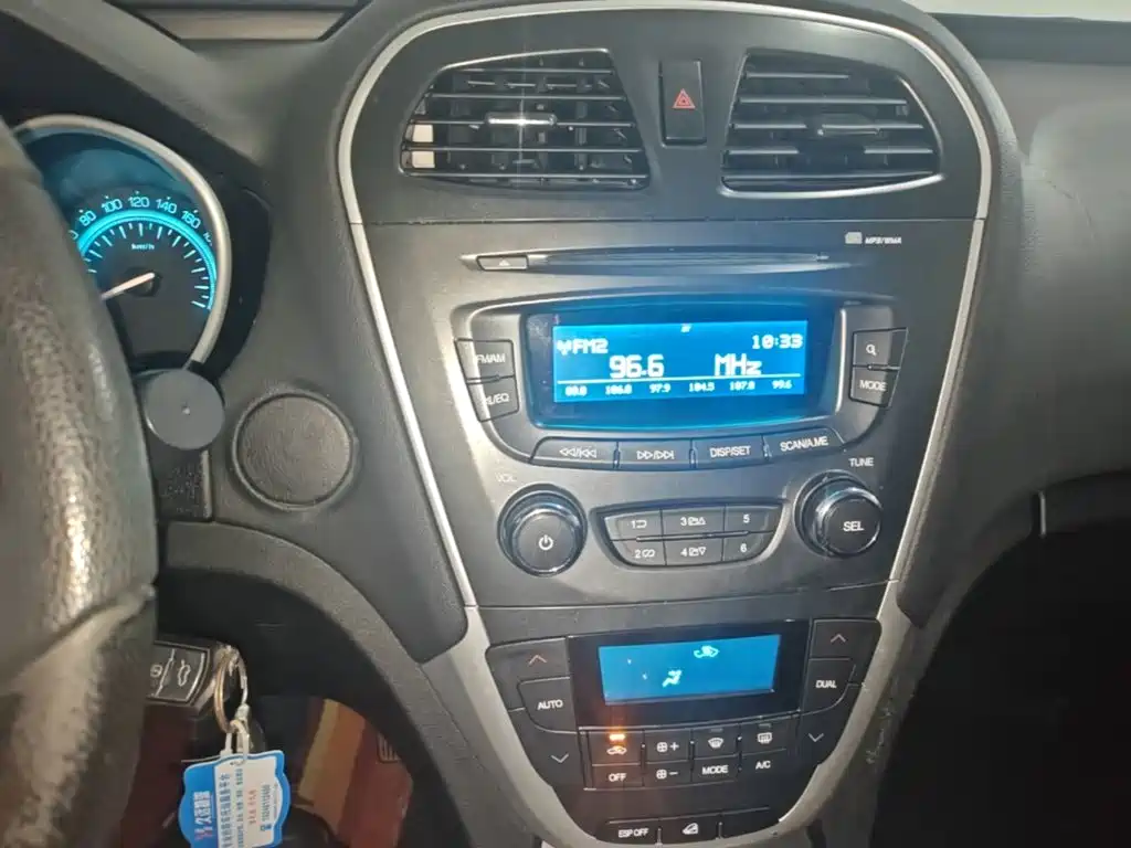 GAC Trumpchi GS5 2014 — фото 13