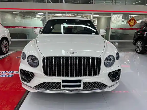 Bentley Bentayga 2024