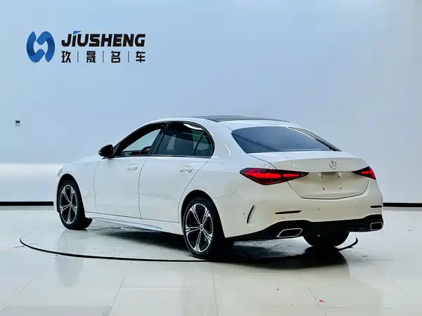 Mercedes-Benz C-Class 2022