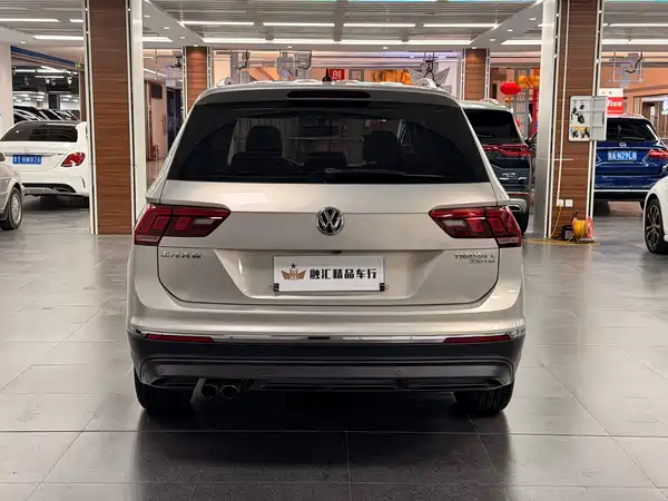 Volkswagen Tiguan L 2018