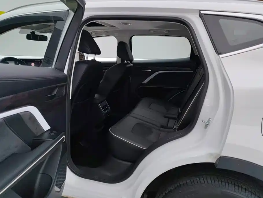 Haval H6 2023 — фото 11