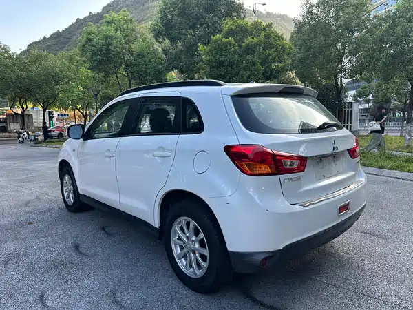 Mitsubishi Jinxuan ASX 2014