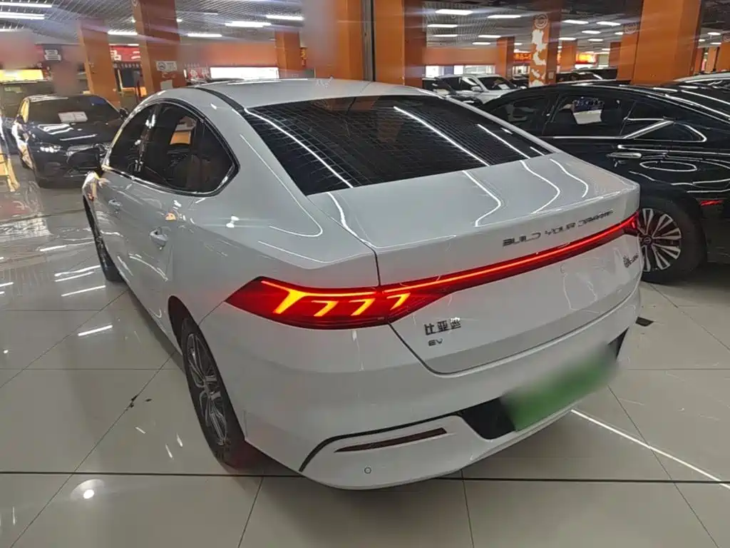 BYD Qin PLUS 2025 — фото 5