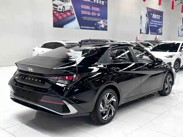 Hyundai Elantra 2026