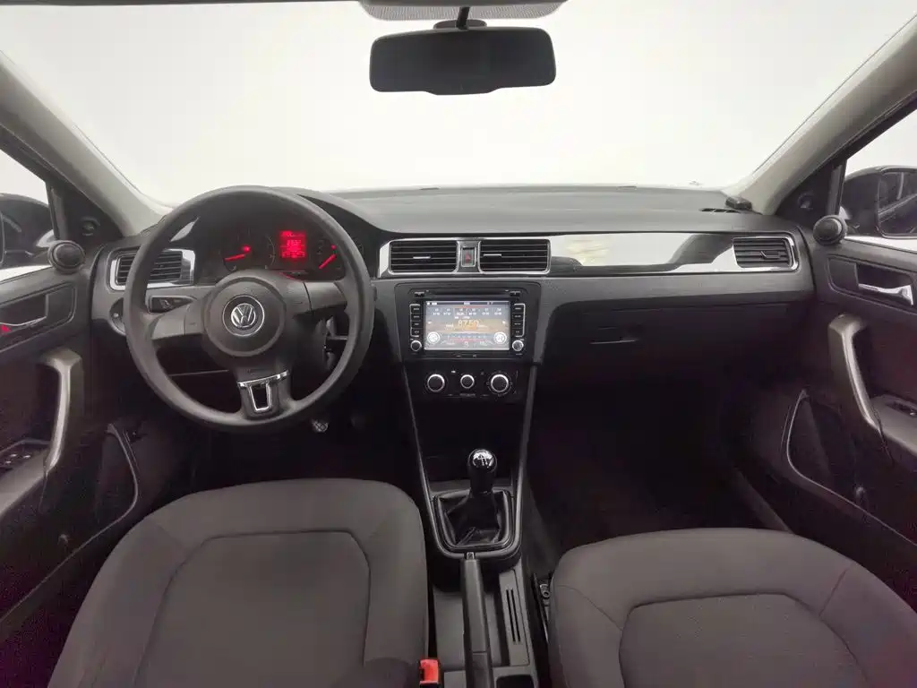 Volkswagen Santana 2014