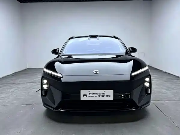 NIO ET5 2025