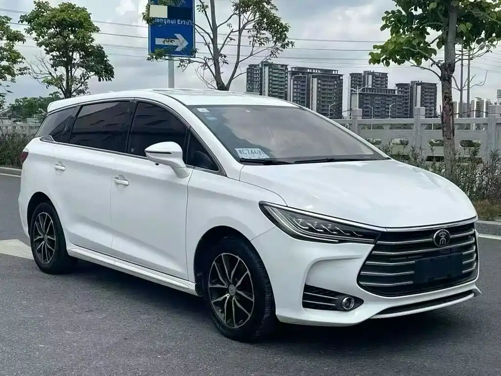 BYD Song MAX 2018 — фото 3