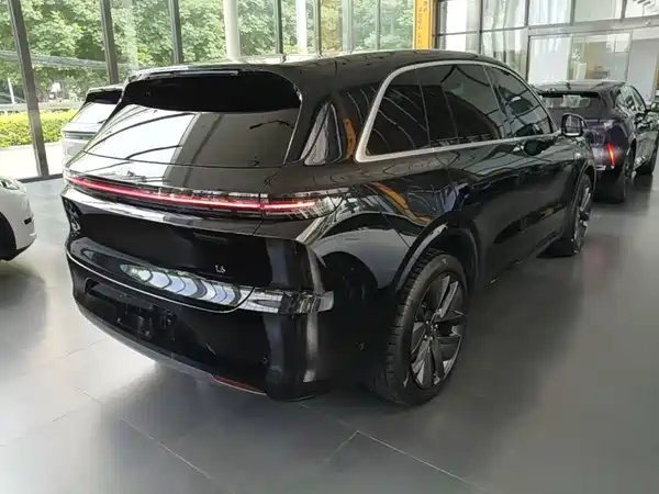 Li Auto L6 2024