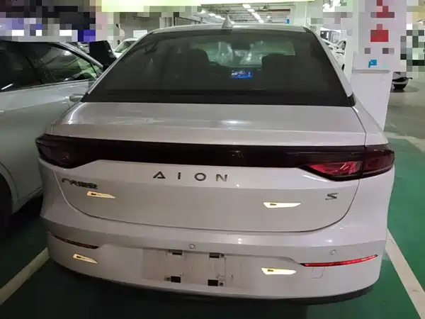 Aion S 2023