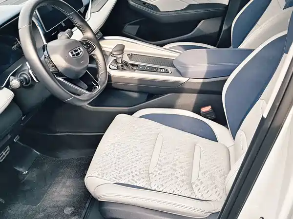 Geely Xingrui 2021