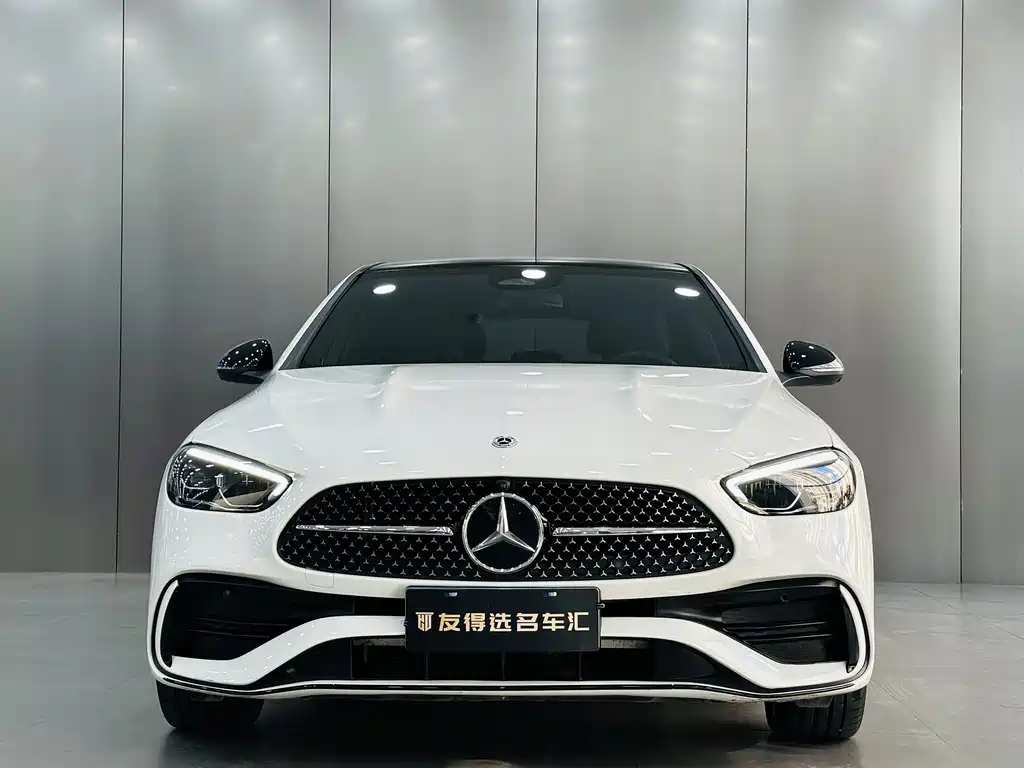 Mercedes-Benz C-Class 2024 — фото 2