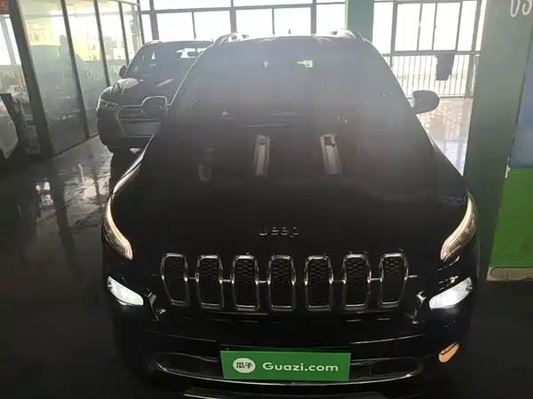 Jeep Cherokee 2018