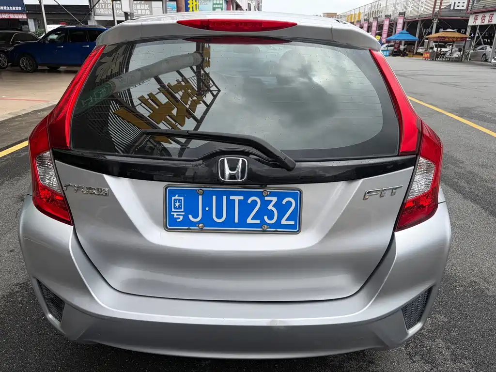 Honda Fit 2015 — фото 8