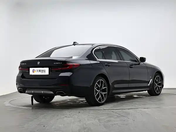 BMW 5 Series 2024
