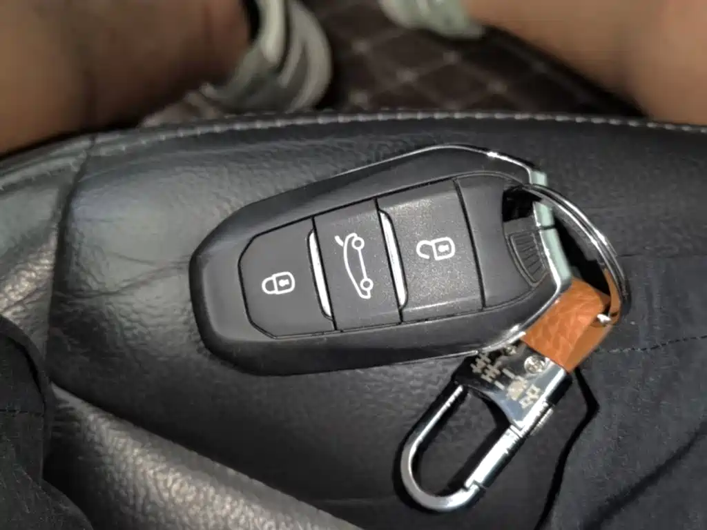 Citroën C4L 2015 — фото 9