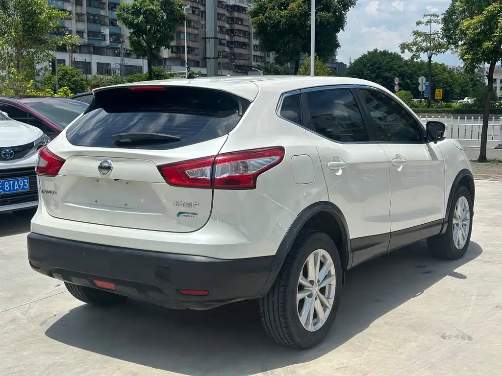 Nissan Qashqai 2017 — фото 6