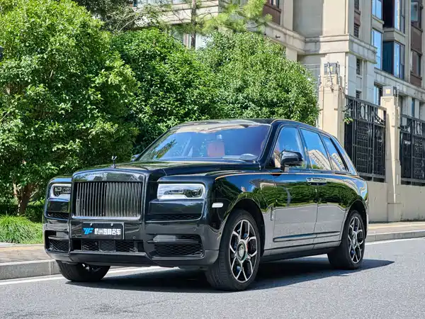 Rolls-Royce Cullinan 2023