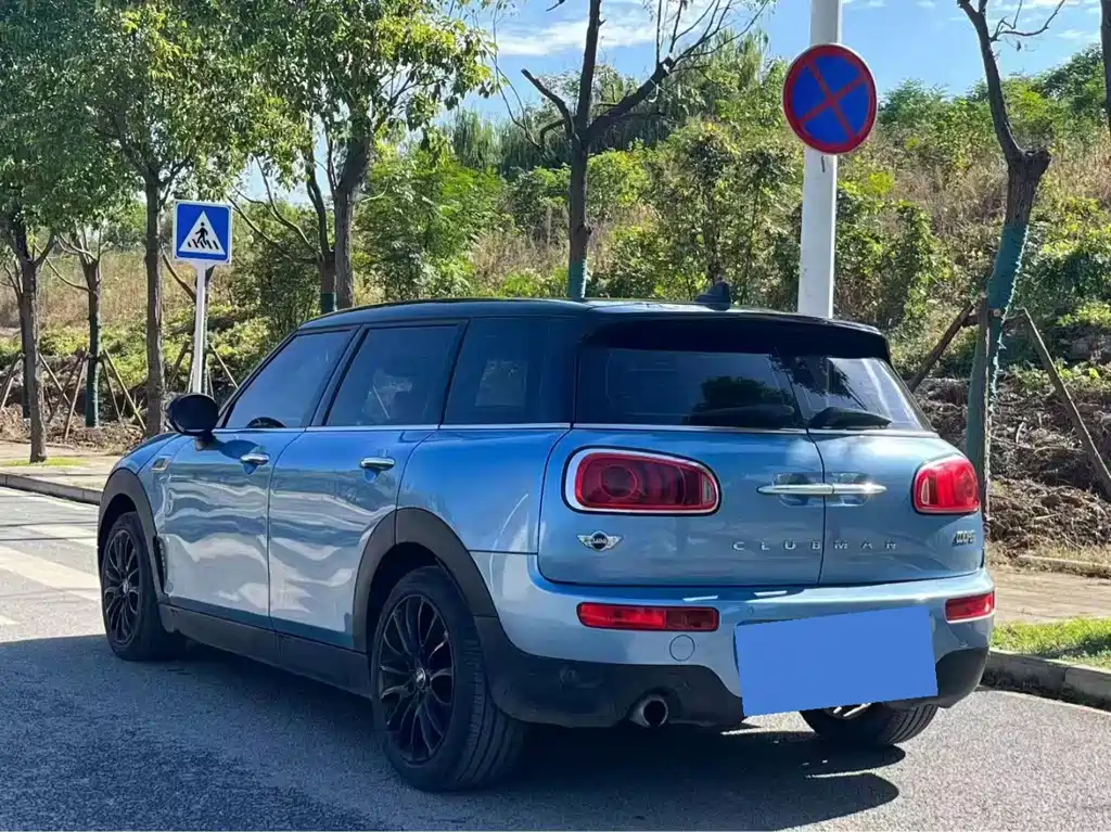 MINI Clubman 2017 — фото 9