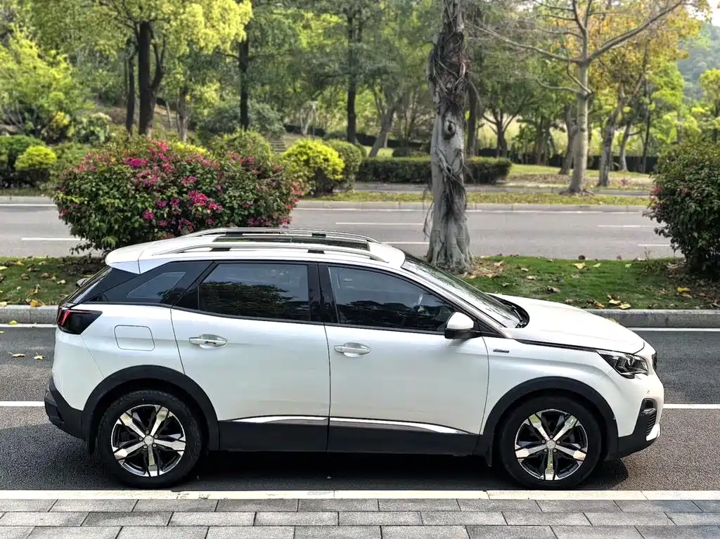 Peugeot 4008 2017 — фото 13