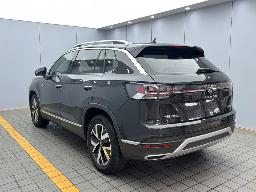 Volkswagen Tayron 2023