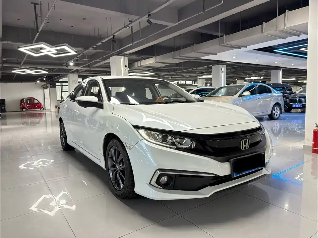 Honda Civic 2020 — фото 3