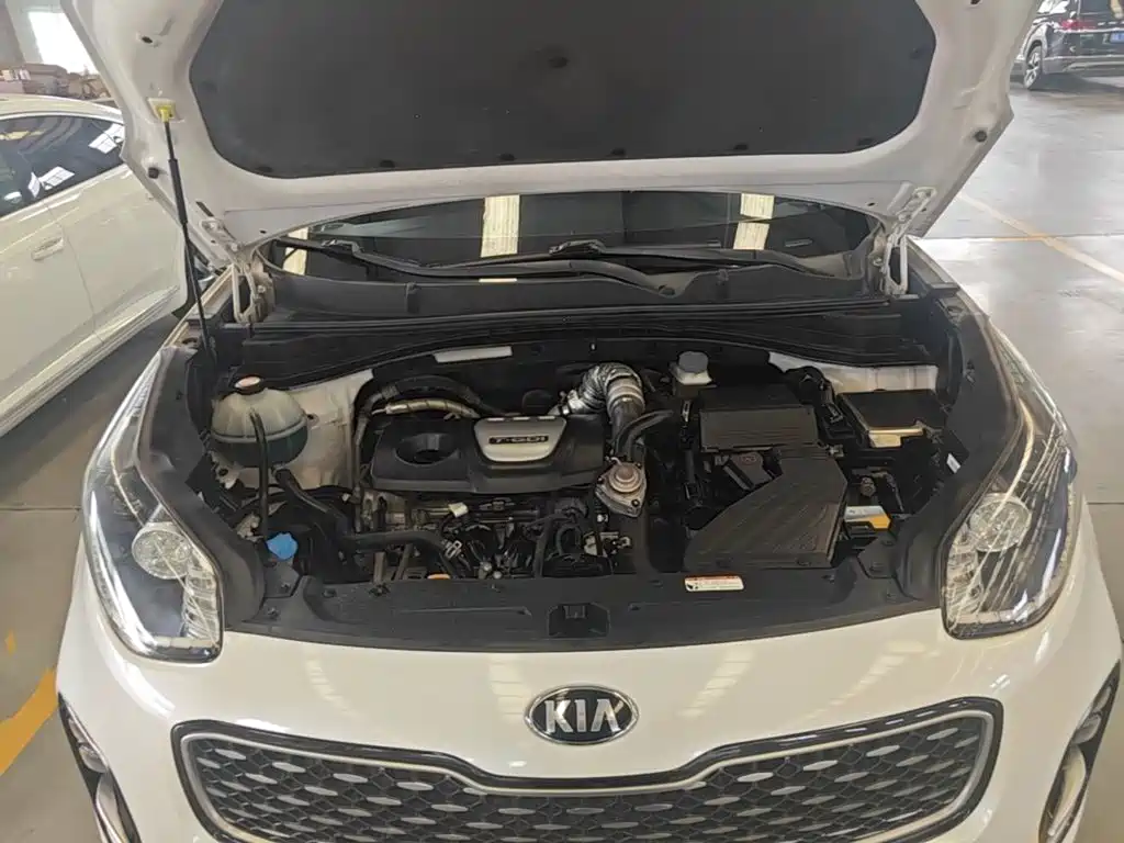 Kia KX5 2017 — фото 20