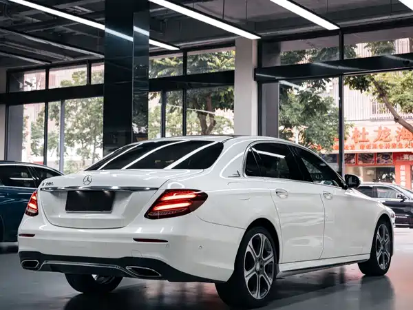 Mercedes-Benz E-Class 2016