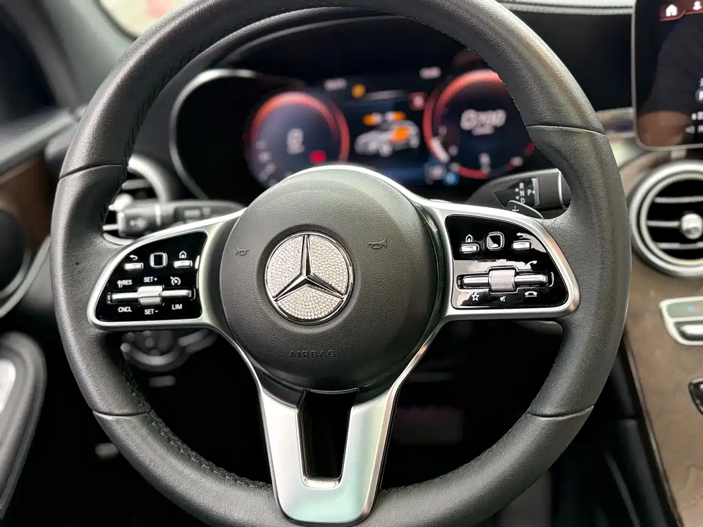 Mercedes-Benz GLC 2022 — фото 15