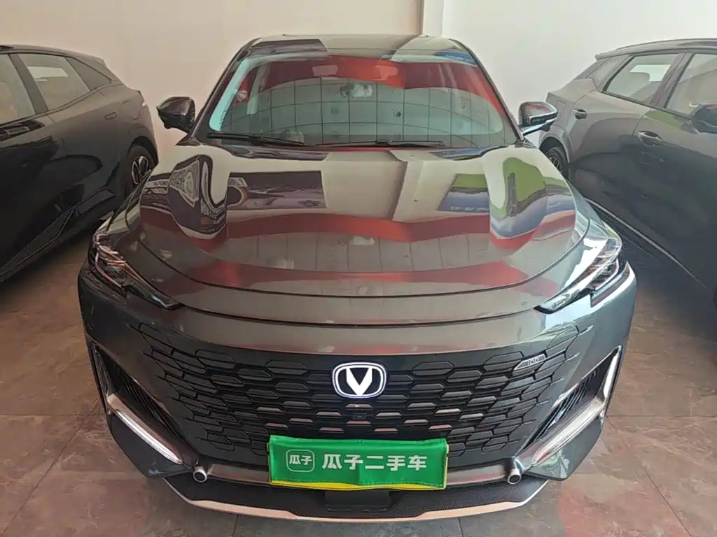 Changan UNI-K Smart Electronic Idd 2023 — фото 3