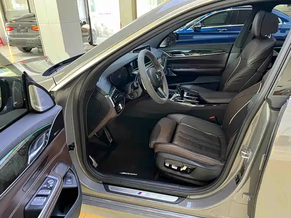 BMW 6 Series GT 2021