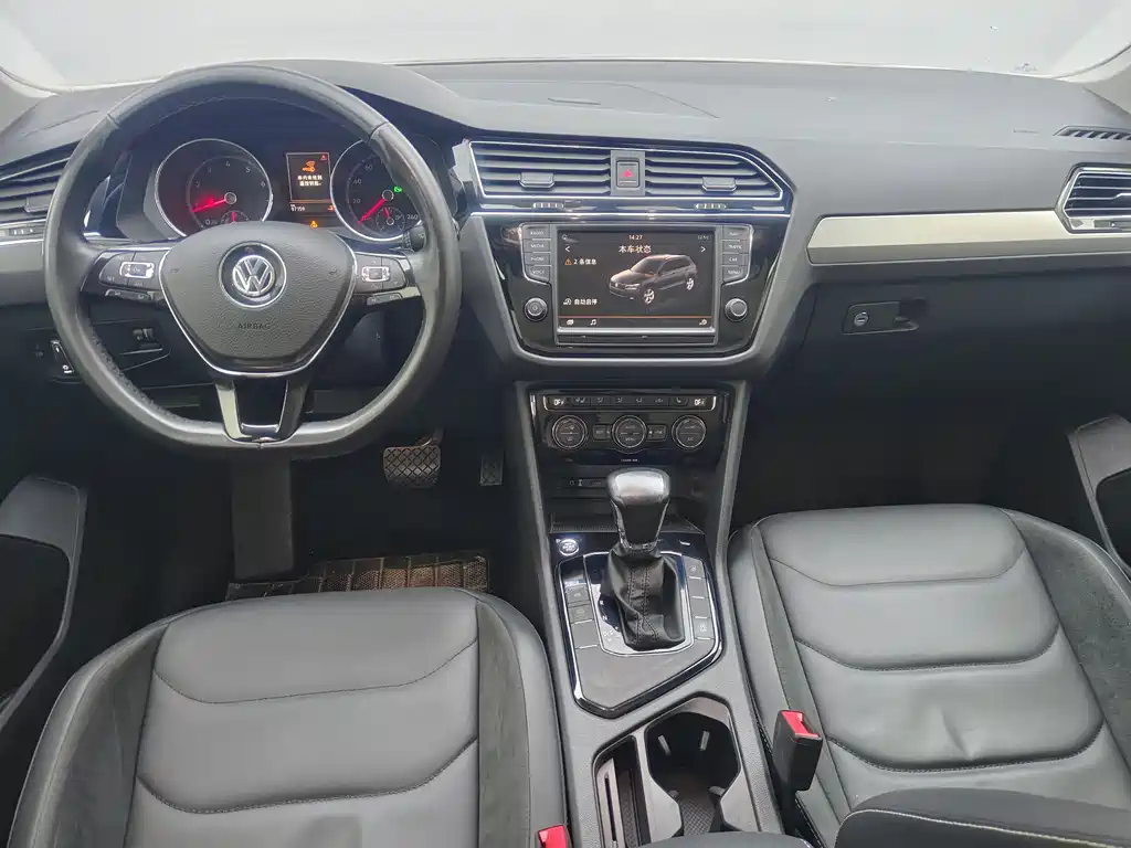 Volkswagen Tiguan L 2018 — фото 11