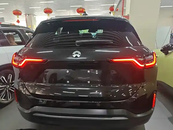 NIO ES6 2021