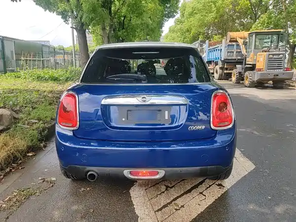 MINI 2016