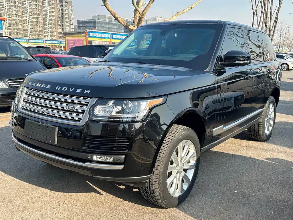 Land Rover Range Rover 2020 — фото 1