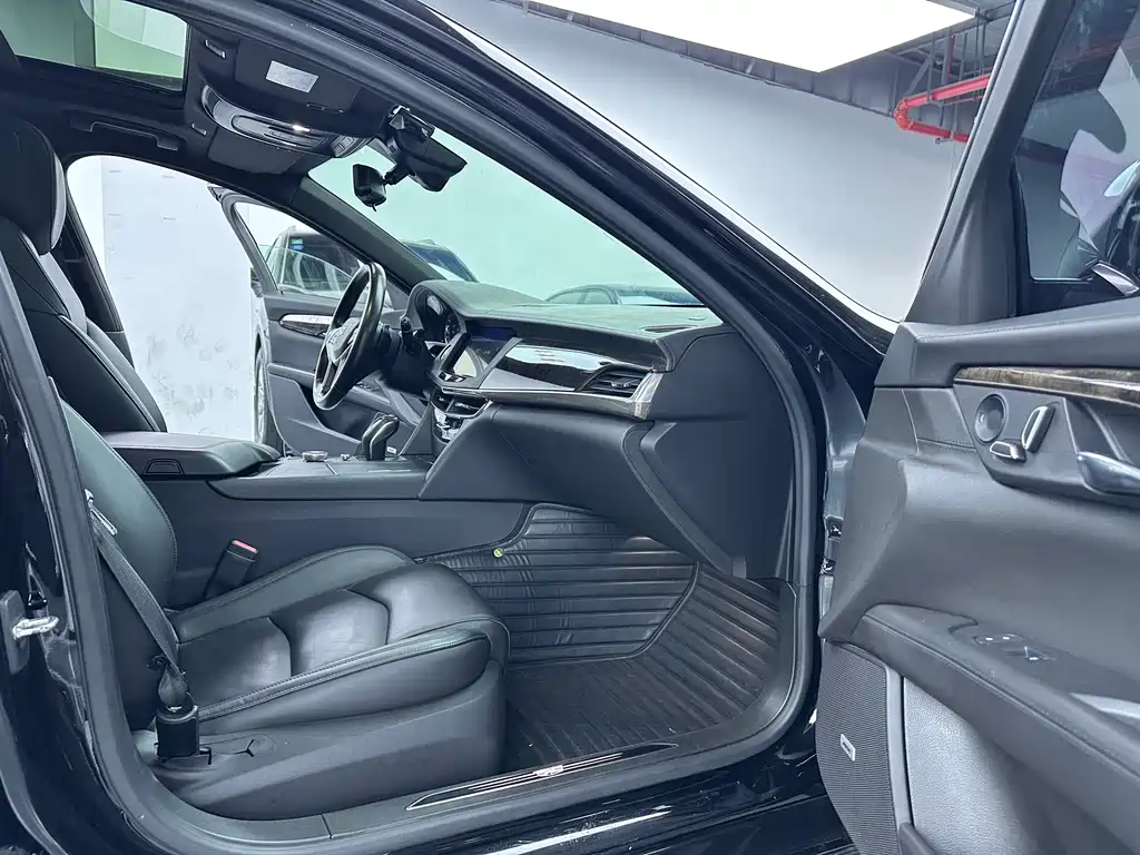 Cadillac CT6 2019 — фото 16