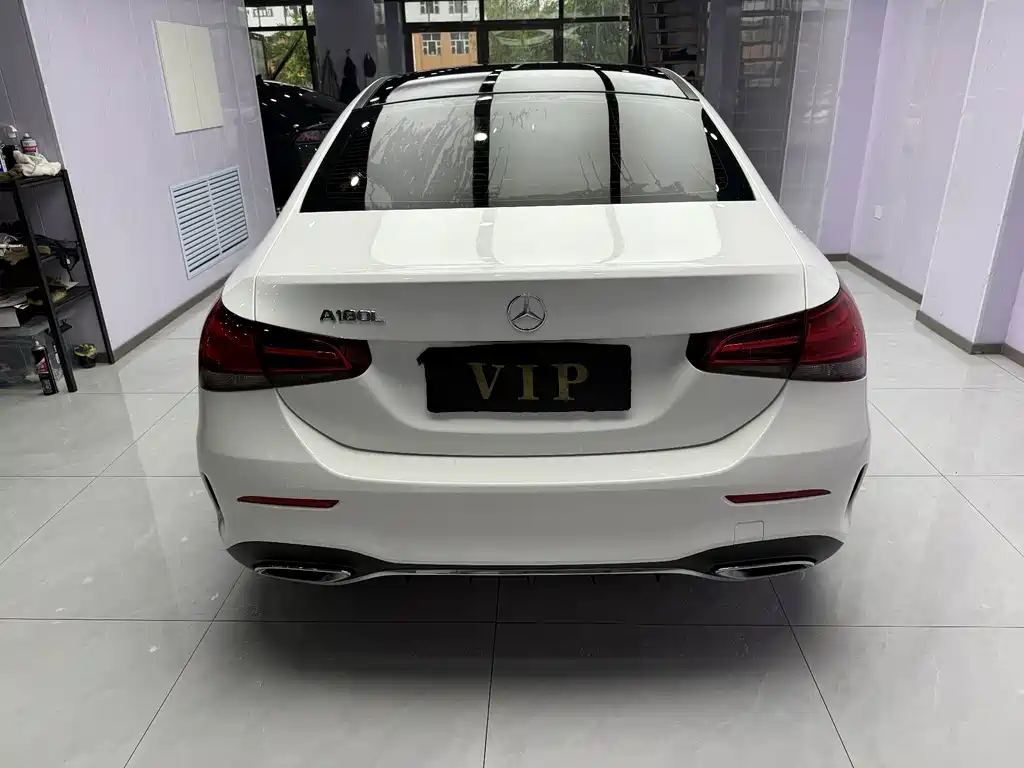 Mercedes-Benz A-Class 2022 — фото 3