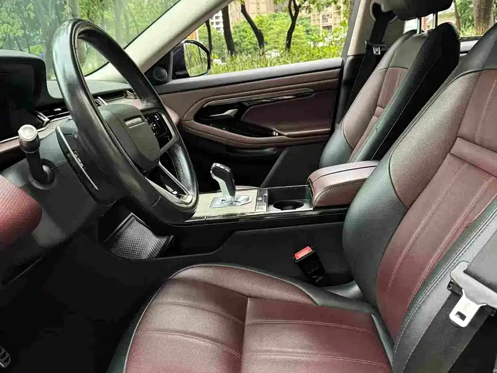 Land Rover Range Rover Evoque 2021 — фото 9
