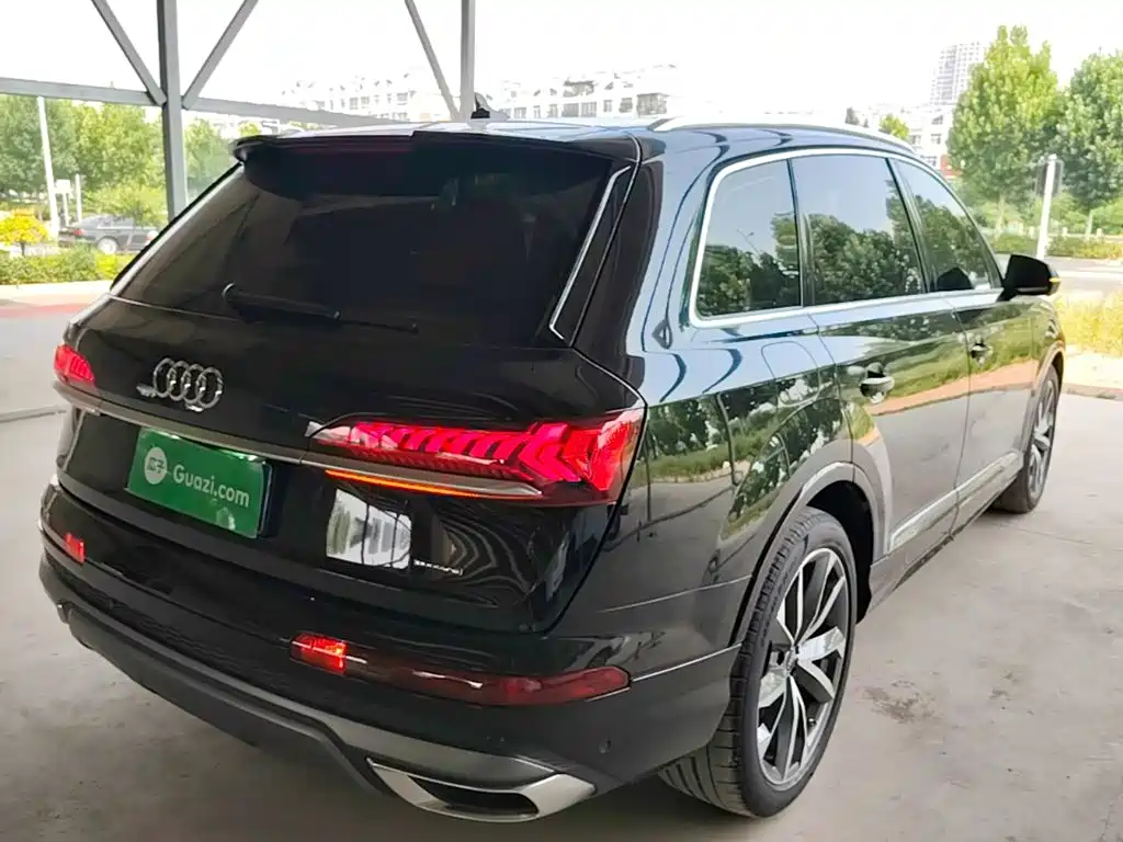 Audi Q7 2022