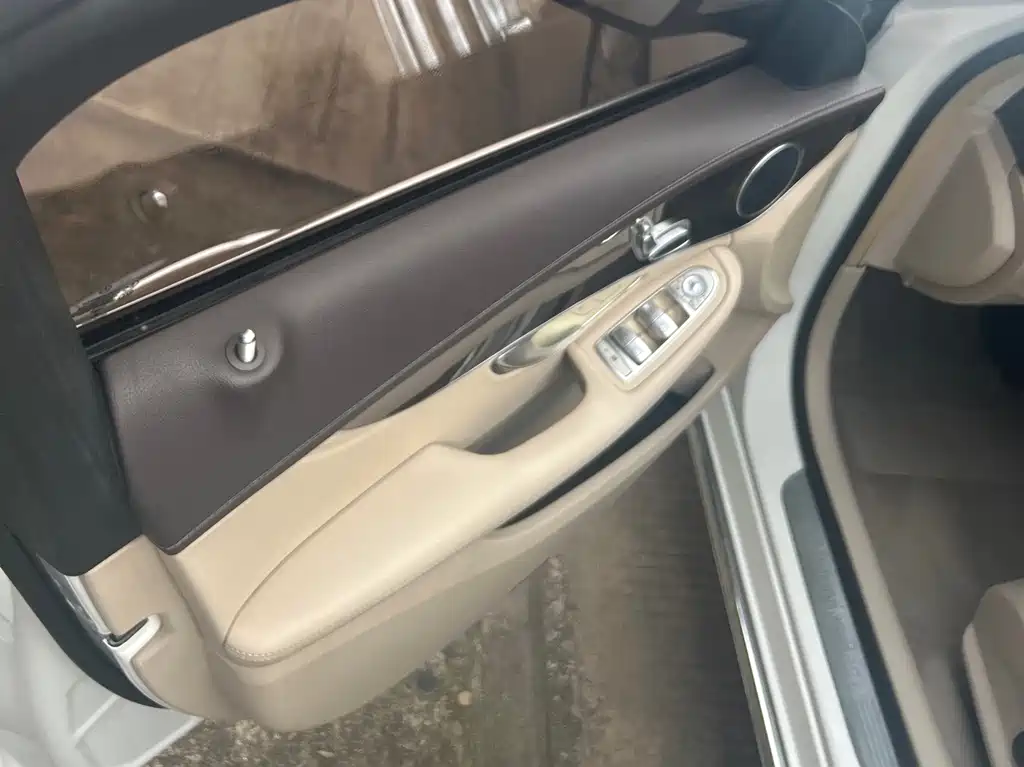 Mercedes-Benz C-Class 2015 — фото 5