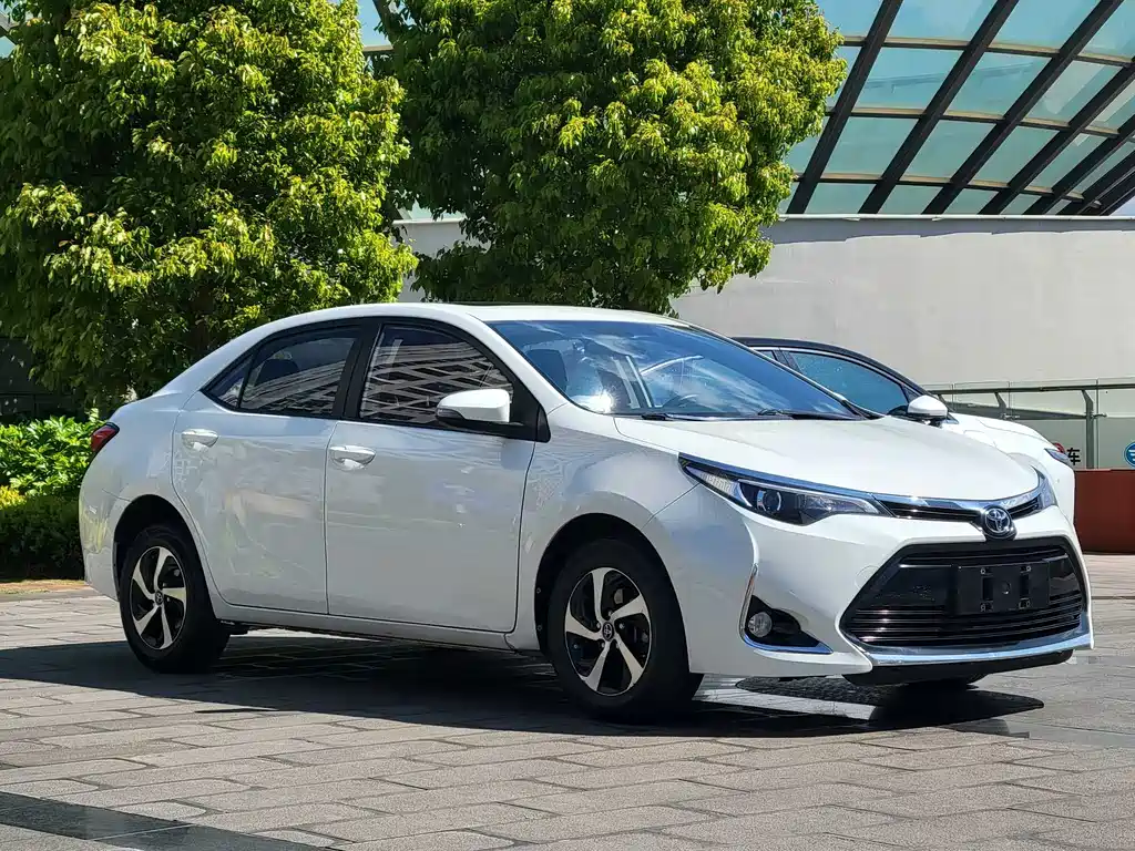Toyota Levin 2018 — фото 3
