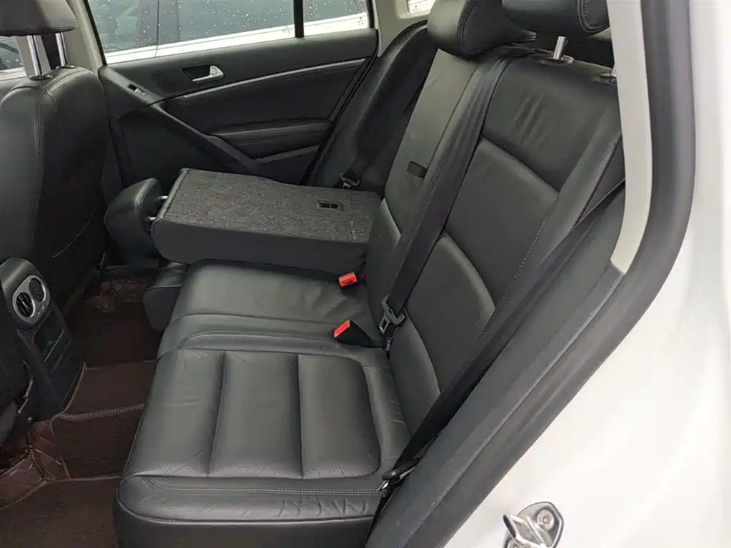 Volkswagen Tiguan 2016 — фото 17