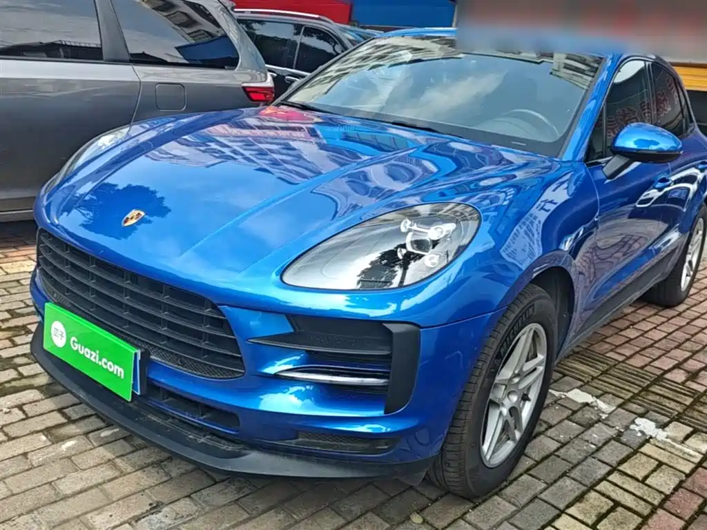 Porsche Macan 2019 — фото 1