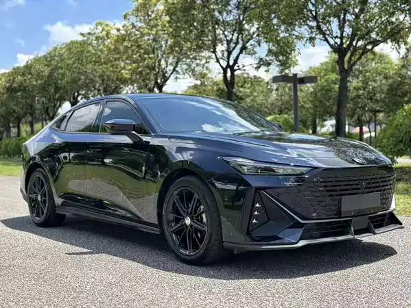 Changan UNI-V 2022