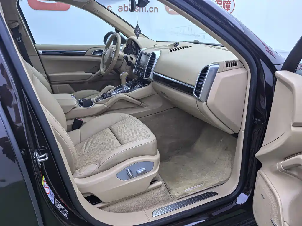 Porsche Cayenne 2014 — фото 17