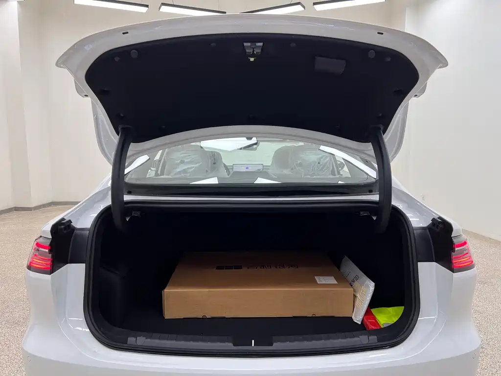 Geely Galaxy A7 EM 2026 — фото 31