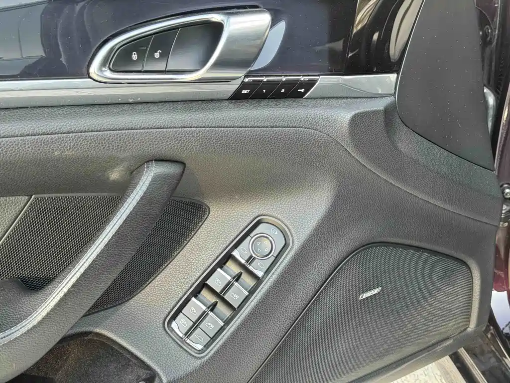 Porsche Panamera 2016 — фото 13