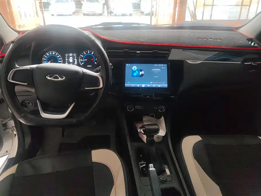 Chery Tiggo 3x 2025 — фото 12